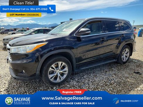 Used 2014 Toyota Highlander XLE AWD/4WD image 1