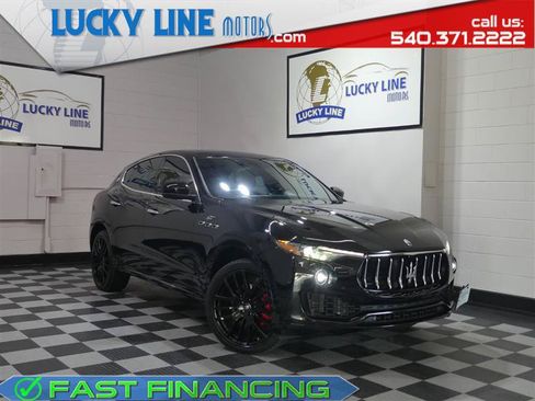 Used 2019 Maserati Levante AWD/4WD image 1