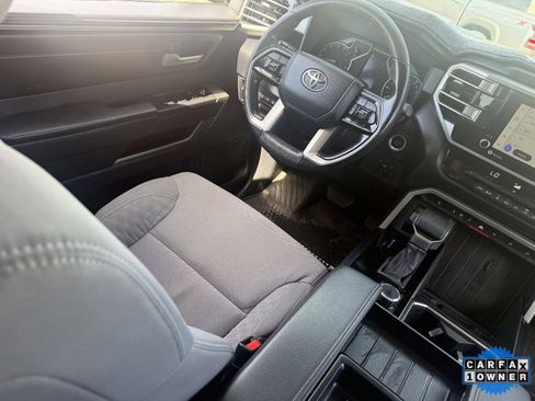 Used 2022 Toyota Tundra SR5 w/ Convenience Package image 15