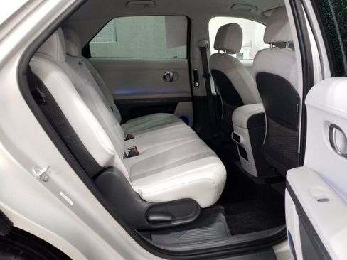 Certified 2024 Hyundai Ioniq 5 SEL image 17