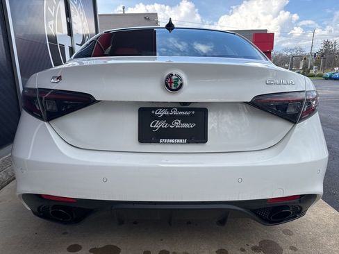 New 2026 Alfa Romeo Giulia AWD image 6