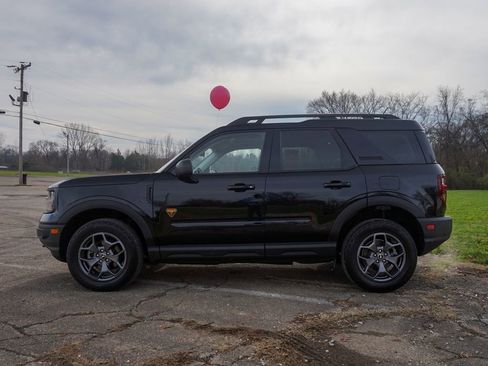 Used 2024 Ford Bronco Sport Badlands w/ Premium Package image 9