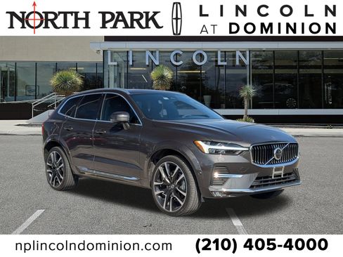 Used 2023 Volvo XC60 B5 Ultimate w/ Climate Package image 1