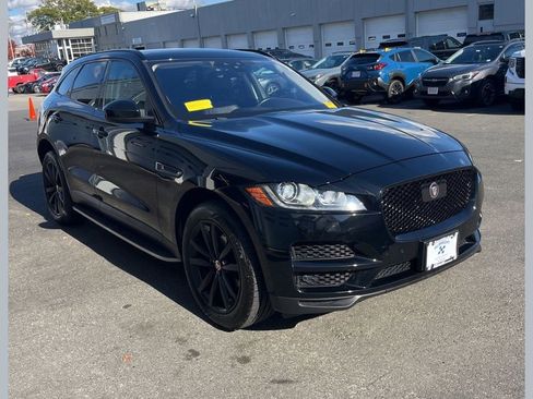 Used 2019 Jaguar F-PACE Prestige image 1