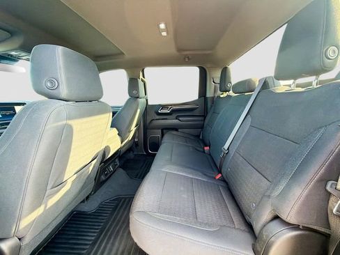 Used 2024 Chevrolet Silverado 1500 LT image 20