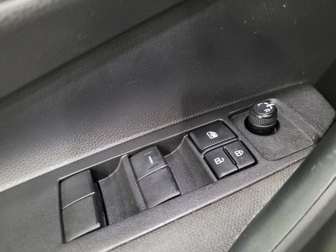 Used 2023 Toyota Corolla LE w/ Carpet Mat Package (TMS) FWD image 27