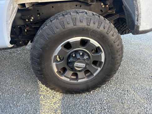 Used 2024 Ford F250 Lariat w/ Lariat Ultimate Package image 25