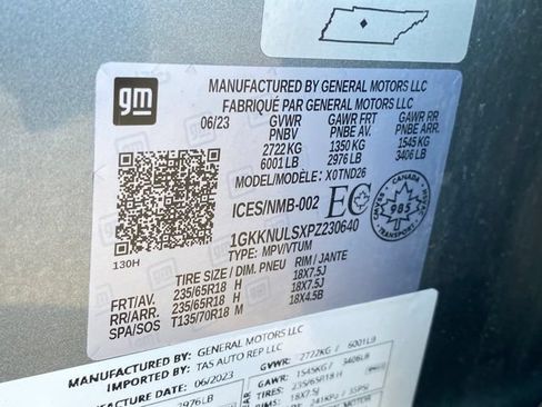 Certified 2023 GMC Acadia SLT AWD/4WD image 26
