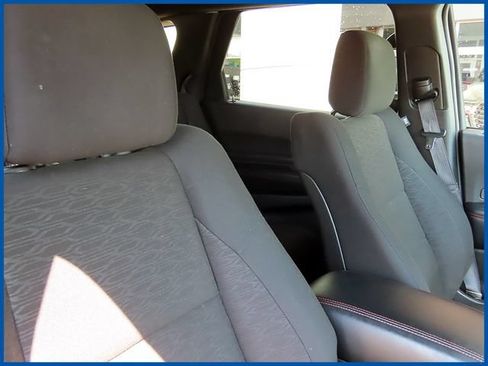 Used 2025 Dodge Durango GT AWD/4WD image 9