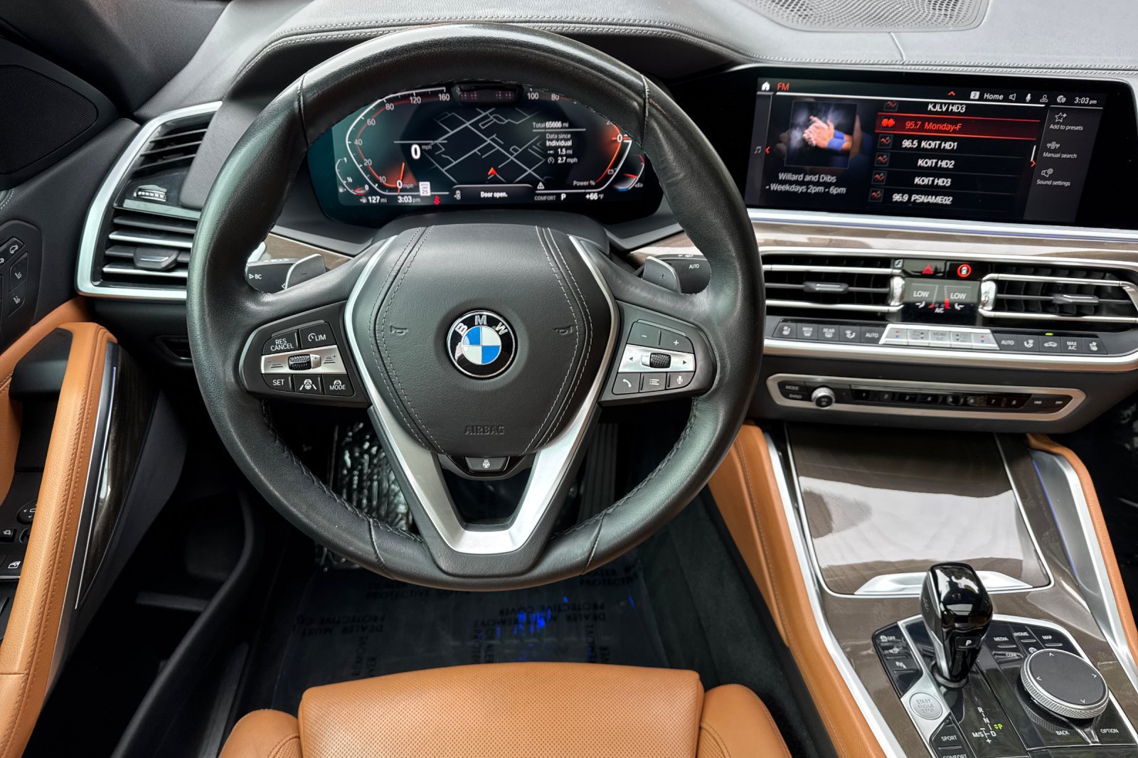 Used 2022 BMW X6 xDrive40i AWD/4WD image 17