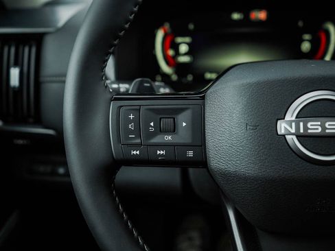 New 2026 Nissan Pathfinder SL w/ SL Premium Package AWD/4WD image 22