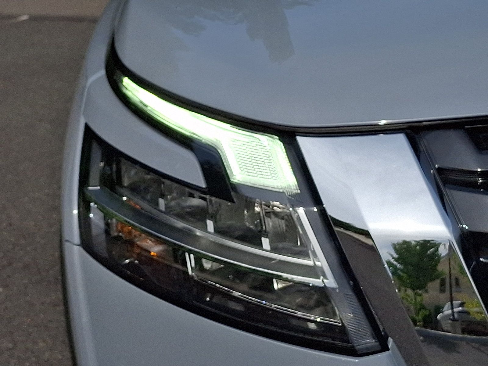 Certified 2024 Nissan Pathfinder SL AWD/4WD image 9