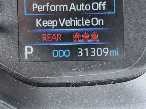 Used 2022 Toyota Corolla Cross LE AWD/4WD image 12