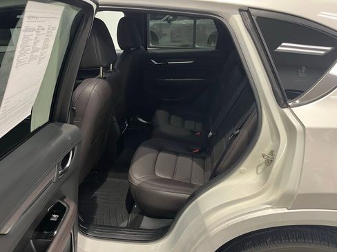 Used 2023 MAZDA CX-5 Signature image 13