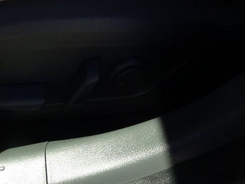 Used 2025 Hyundai Sonata SEL FWD image 17