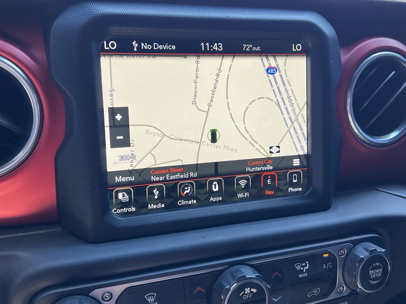 Used 2018 Jeep Wrangler Unlimited Rubicon AWD/4WD image 25