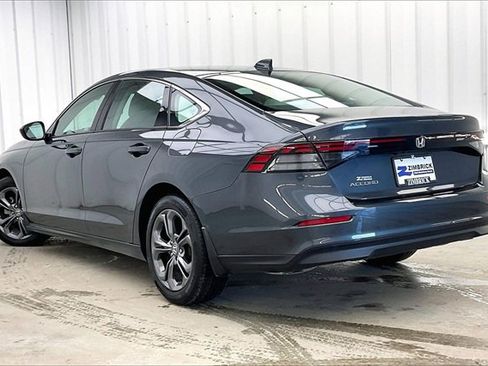 Certified 2023 Honda Accord EX image 11