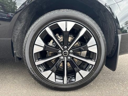 New 2026 Volvo XC60 B5 Plus w/ Protection Package Premier AWD/4WD image 28
