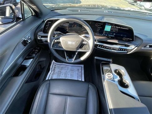 Used 2024 Cadillac Lyriq Tech image 16