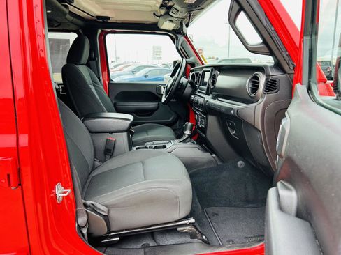 Used 2022 Jeep Wrangler Unlimited Sport AWD/4WD image 27