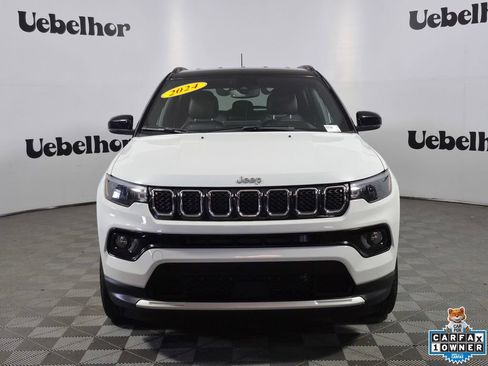Used 2024 Jeep Compass Limited AWD/4WD image 2