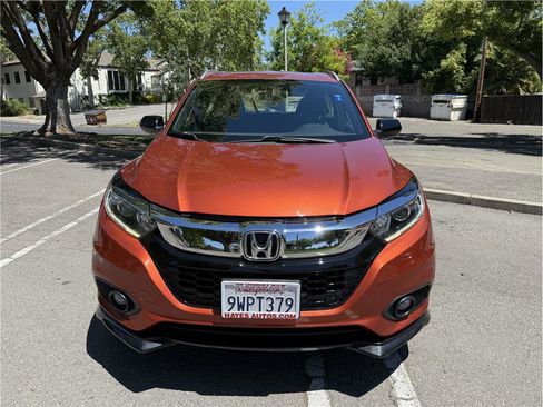 Used 2019 Honda HR-V Sport image 8
