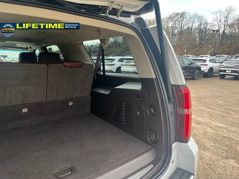 Used 2018 Chevrolet Suburban Premier image 13