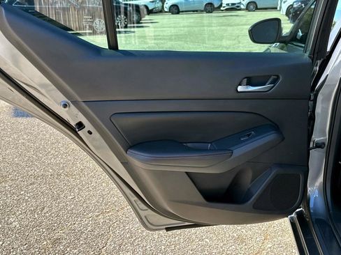 Used 2020 Nissan Altima 2.5 SR image 11