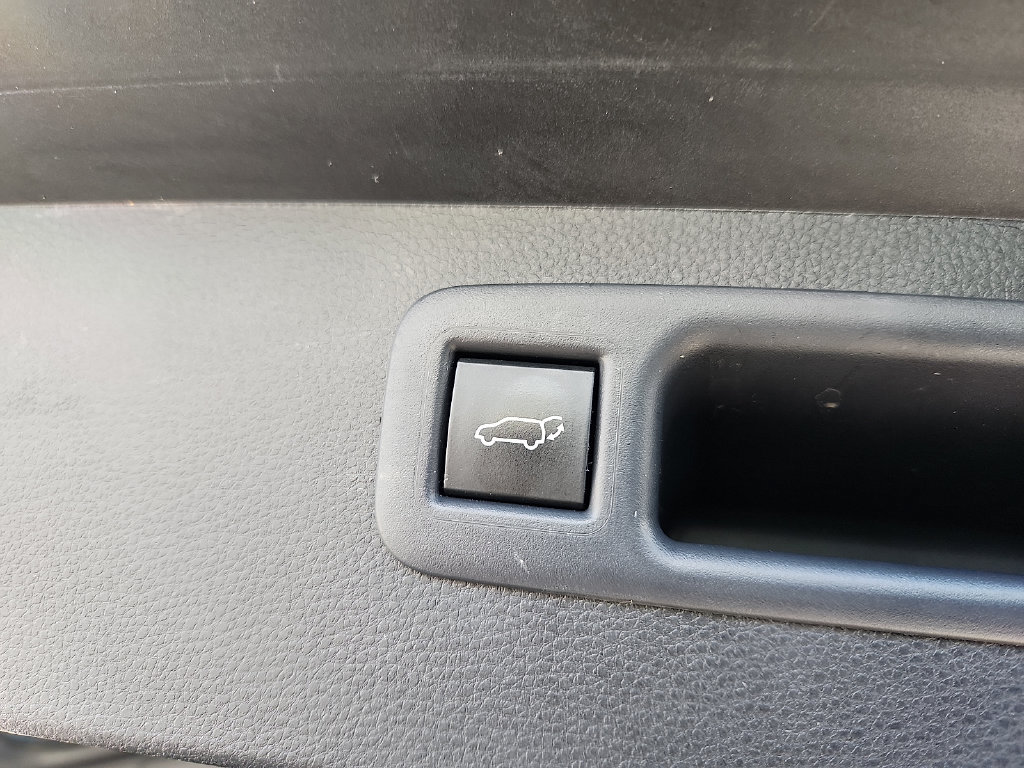 Certified 2025 Toyota Highlander XLE AWD/4WD image 33