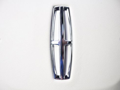 New 2026 Lincoln Aviator Black Label w/ Jet Appearance Package image 35