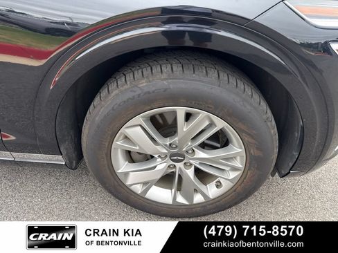 Used 2022 Genesis GV70 2.5T w/ Cargo Package AWD/4WD image 8