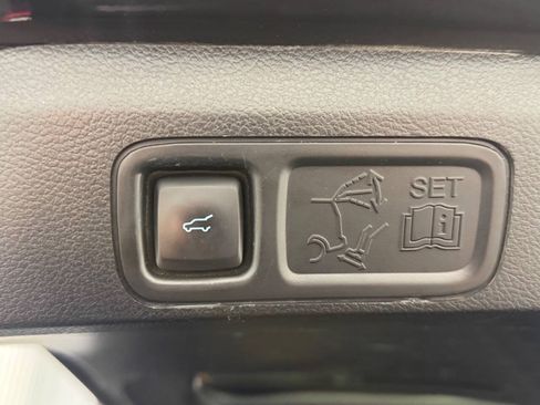 Used 2021 Ford Expedition Limited AWD/4WD image 15