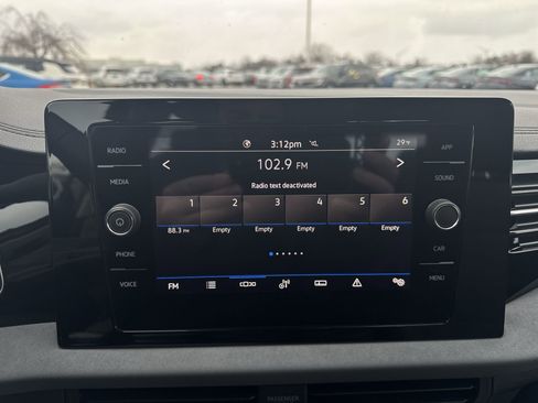 New 2026 Volkswagen Jetta SE image 13