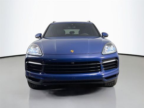 Certified 2022 Porsche Cayenne Coupe AWD/4WD image 10