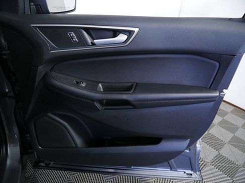 Certified 2024 Ford Edge SEL w/ Convenience Package AWD/4WD image 10