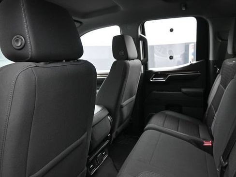 Used 2023 Chevrolet Silverado 1500 LT AWD/4WD image 23