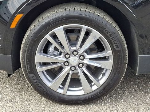 Used 2026 Cadillac XT5 Premium Luxury w/ Driver Assist Package image 6