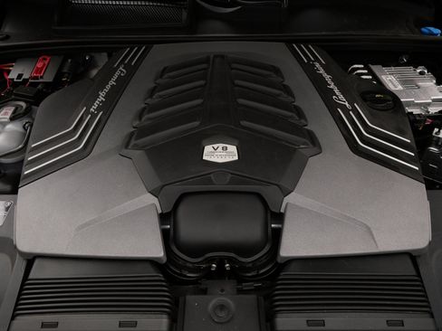 Used 2024 Lamborghini Urus S image 26