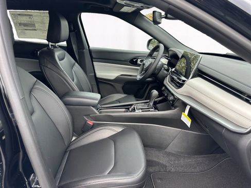 Used 2026 Jeep Compass Limited w/ Sun, Sound & Navigation Group image 15