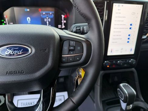 Used 2025 Ford Ranger XLT image 35