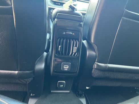 Used 2022 Jeep Compass Latitude image 14