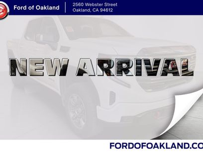 Used 2025 GMC Sierra 1500 AT4
