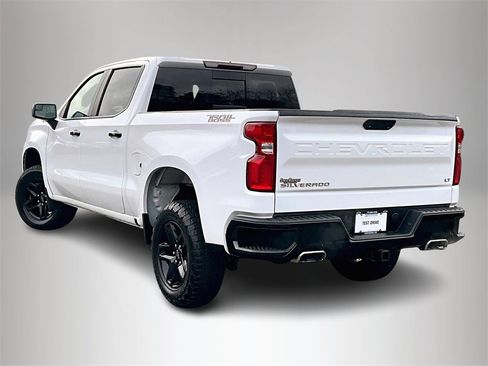 Certified 2021 Chevrolet Silverado 1500 LT Trail Boss w/ Convenience Package II image 7
