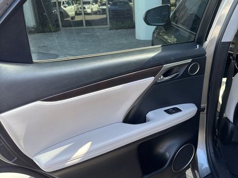 Used 2021 Lexus RX 350 FWD w/ Premium Package image 16