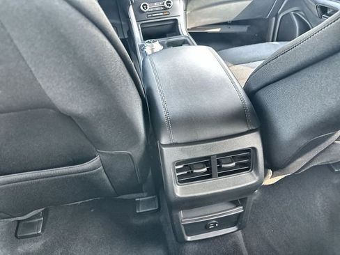 Used 2022 Ford Edge SE w/ Black Appearance Package AWD/4WD image 23