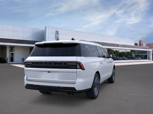 New 2026 Lincoln Navigator L Reserve AWD/4WD image 1