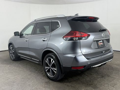 Used 2018 Nissan Rogue SL w/ Premium Package AWD/4WD image 5
