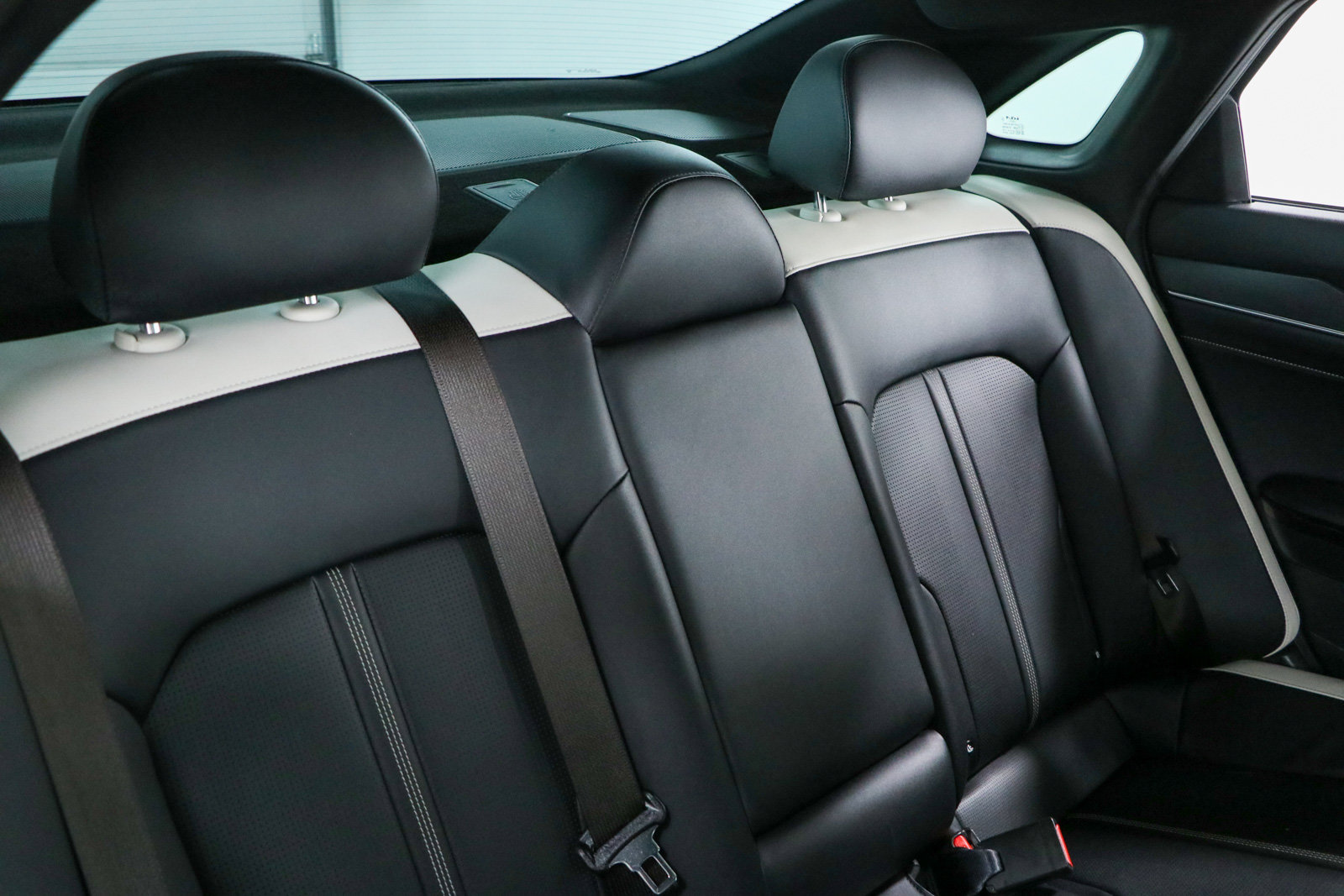 Used 2025 Kia K5 GT-Line w/ GT-Line Premium Package FWD image 29