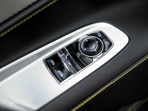 Used 2022 Chevrolet Corvette Stingray Premium Cpe RWD image 38
