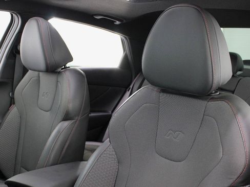 Used 2025 Hyundai Elantra N Line FWD image 34